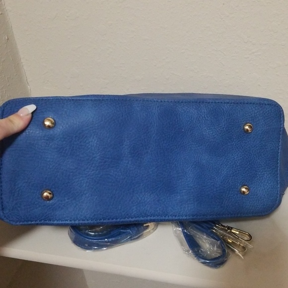 Blue Rhiannon Tote - Picture 5 of 6